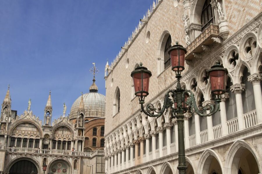 Venice: Private 2-Hour Doges Palace Tour