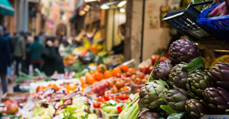 Viareggio: Market, Cooking Demo & Meal at a Locals Home