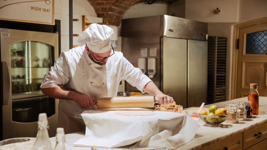 Vienna: K.U.K. Hof Confectioners Baking Show With Tasting - Event Overview