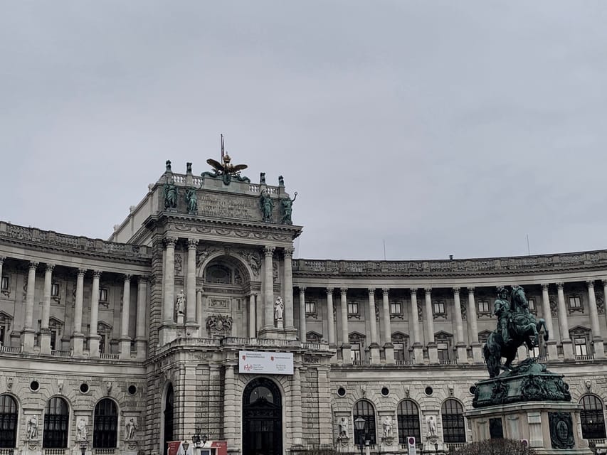 Vienna: Walking Tour in Spanish