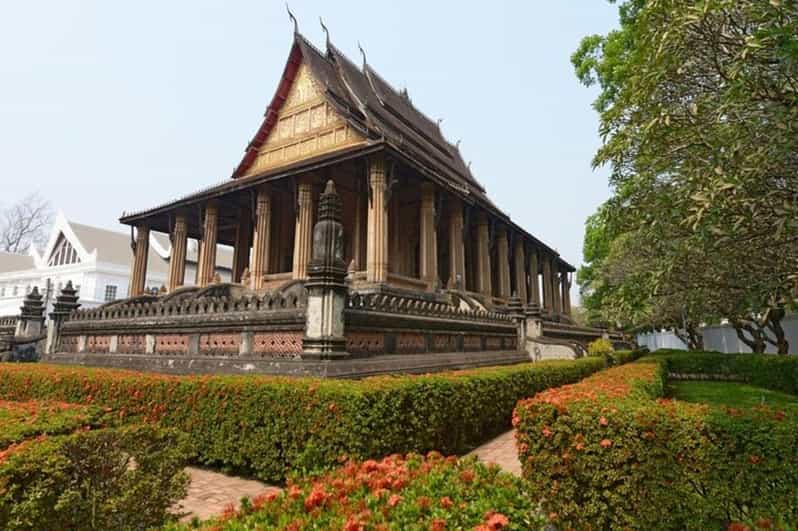 Vientiane : Private Custom Tour With a Local Guide
