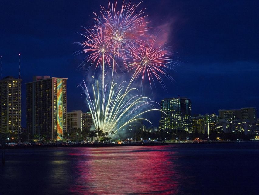 Waikiki Fireworks Boat Cruise - Overview and Pricing