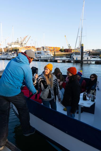 Wake up Lisbon – Private Morning Tour With Local Sailors