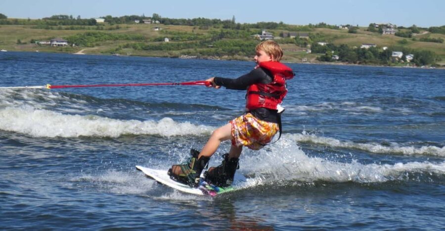 Wakeboard/Ski, Wakesurf and Tubing Experience Pleasure Boat