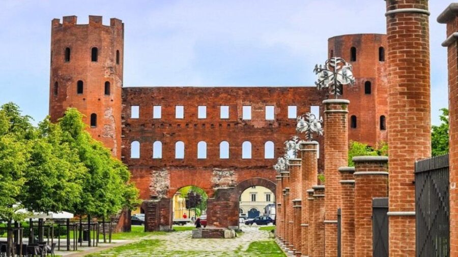 Walk Through Turin and Royal Palace - Tour Overview