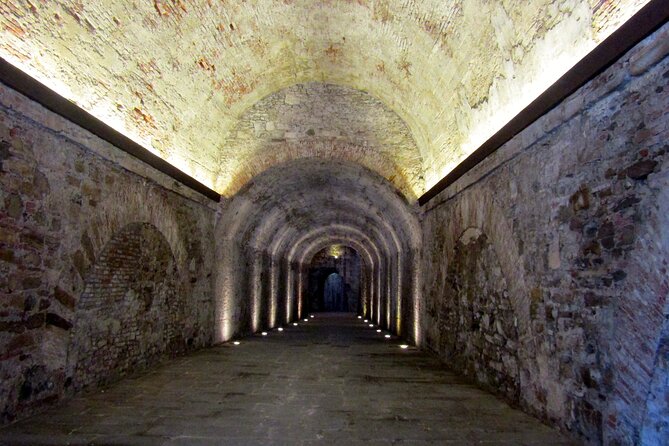Walking Ramparts Tour in Lucca - Exploring Luccas Defensive Walls