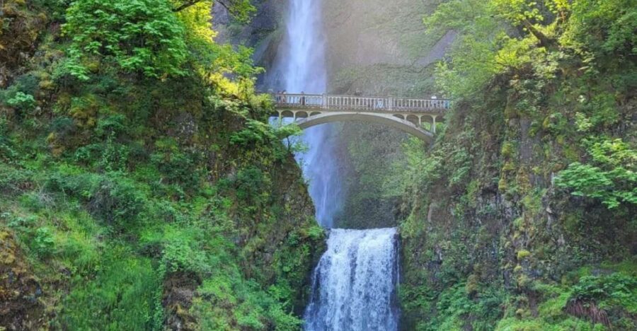 Wonderful Waterfalls Tour: Beyond Portland