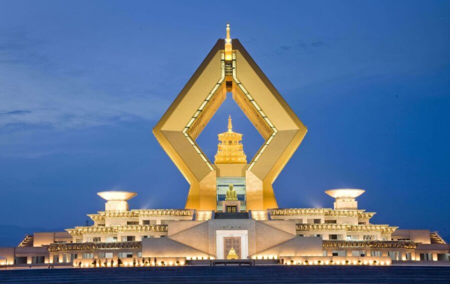 Xian Buddhistical Day Tour of Terracotta Army&Famen Temple