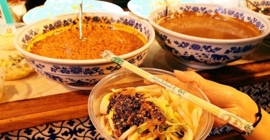 Xian Muslim Quarter Night Market Foodie Walking Tour