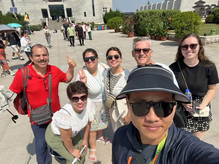 Xian: Terracotta Army Museum Group Day Tour