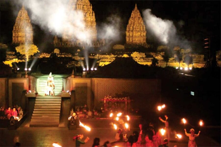 Yogyakarta: Borobudur, Mt. Merapi, Prambanan & Ramayana Tour