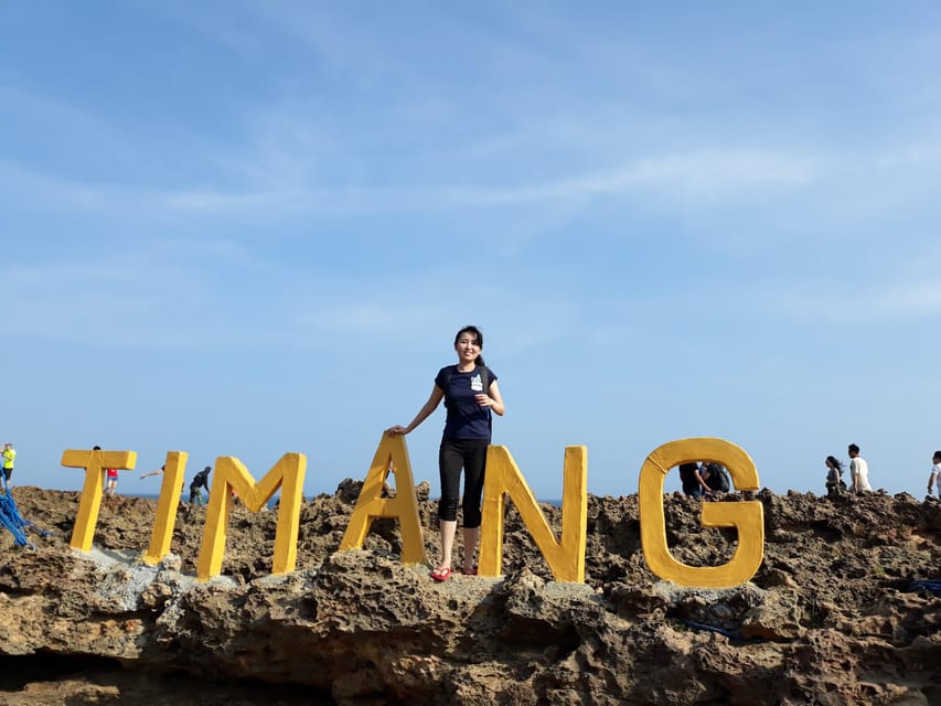 Yogyakarta: Pindul Cave Tubing and Timang Beach Tour