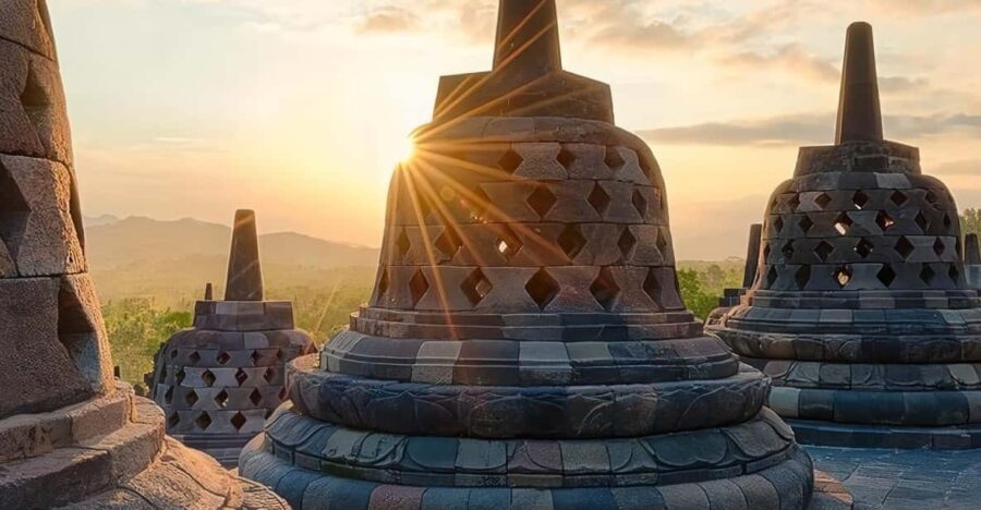 Yogyakarta Tour : Borobudur, Cirebon, Jakarta 3 Day 2 Night - Tour Overview
