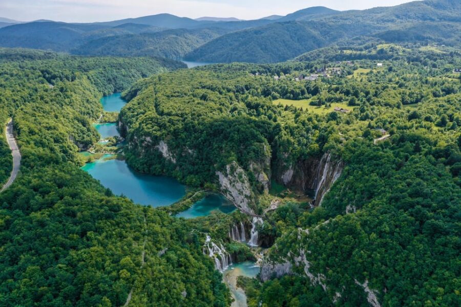 Zadar: Plitvice Lakes Guided Full-Day Trip With a Boat Ride