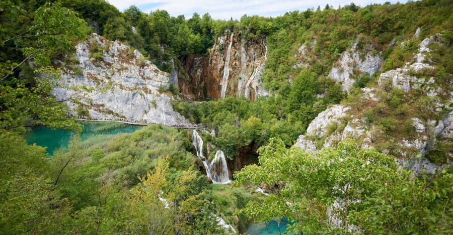 Zadar: Plitvice Lakes: Transfer Tour With Pro Photographer