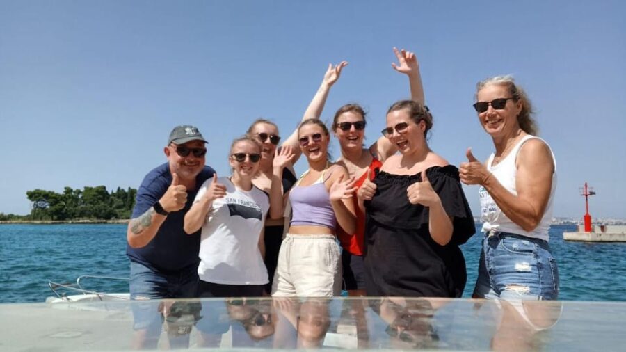 Zadar: Speedboat Individual Tour German Guide