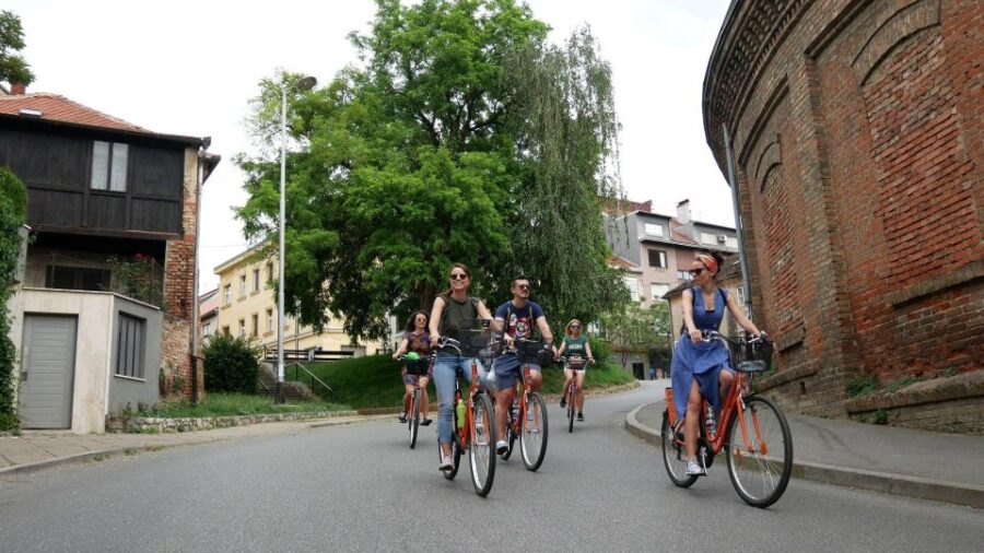 Zagreb: 3–Hour Classic Bike Tour - Tour Overview and Pricing