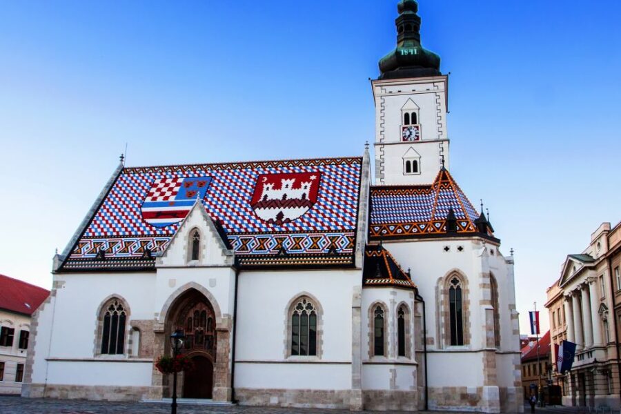Zagreb: First Discovery Walk and Reading Walking Tour