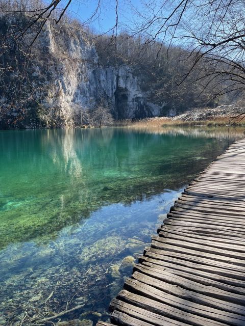 Zagreb: Rastoke & Plitvice Lakes Tour, Ticket and Boat Ride
