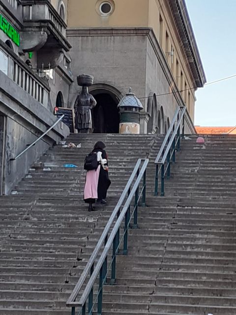 Zagreb: Small-Group Walking Highlights Tour
