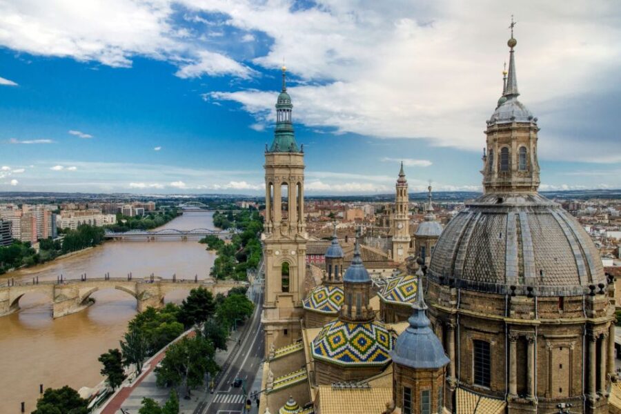Zaragoza: Self-Guided Highlights Scavenger Hunt & Tour - Self-Guided Scavenger Hunt