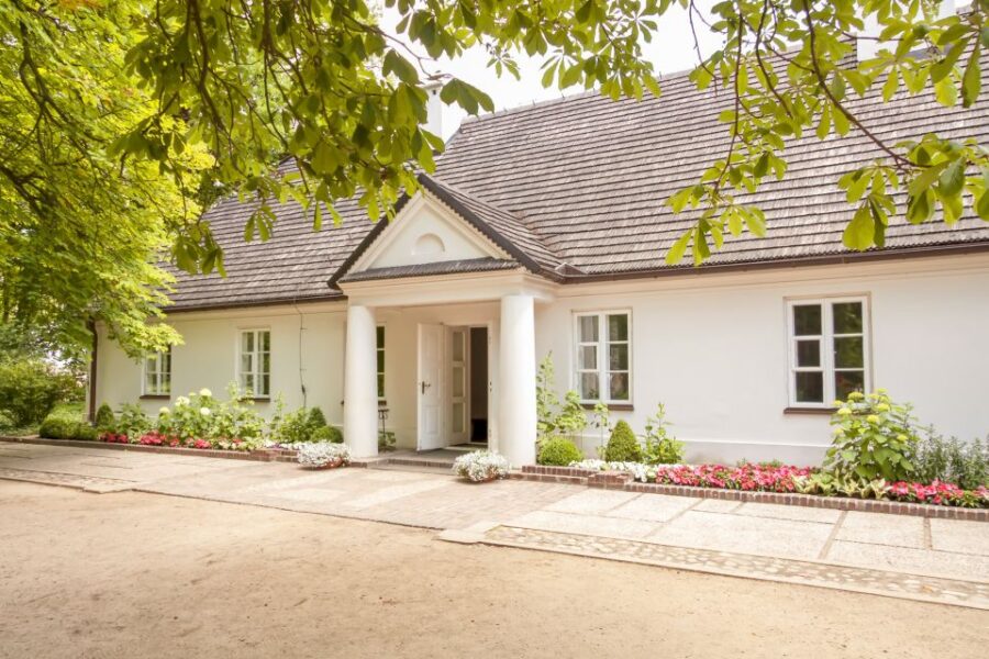 Zelazowa Wola: Frederic Chopin Half-Day Private Tour