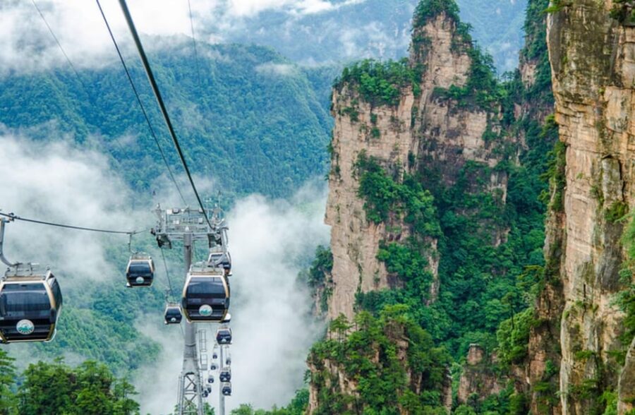 Zhangjiajie: 2-Day Highlights Tour W/Glass Bridge &Cable Car