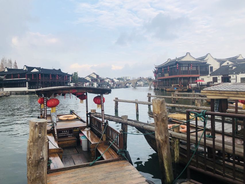 Zhujiajiao Water Village: Private Shanghai Layover Tour