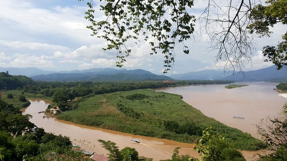 Chiang Rai Highlights In One Day Included Thai Lunch - Itinerary Highlights