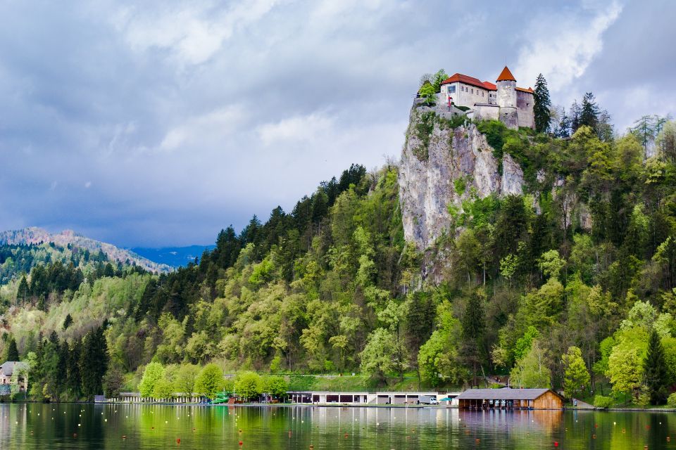 From Zagreb: Lake Bled and Ljubljana Private Day Tour - Itinerary Highlights