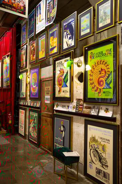 Stick No Bills®️ Global Fine Art Printworks & Gallery - Artisanal Techniques and Cutting-Edge Technology