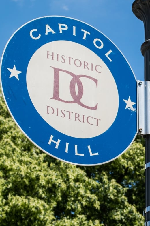 Washington DC: Capitol Hill - Guided Walking Tour - Pricing and Language Options