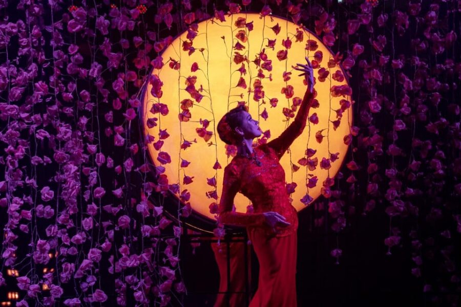 Bangkok: Calypso Cabaret Show With Thai Set Dinner