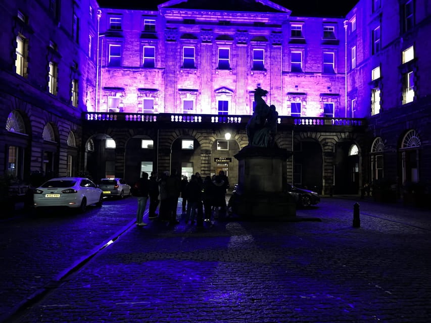 Edinburgh: Ghost and Dark Side of the City Walking Tour - Language and Cancellation