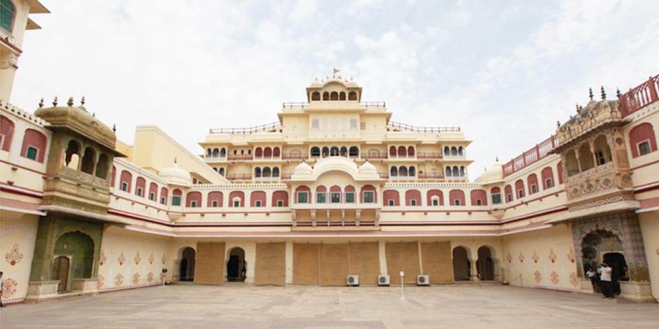 From Delhi: Jaipur Day Trip by Fast Train or Private Car - Travel Options by Car