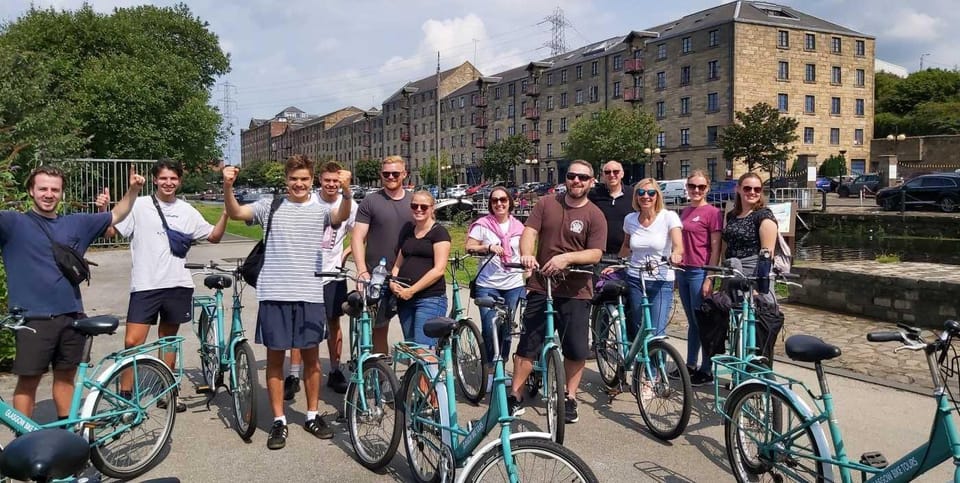 Glasgow: City, Green Spaces and Clyde Bridges Bike Tour - Inclusions and Equipment