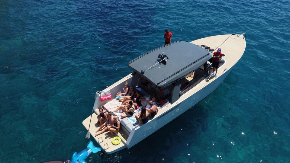 Hvar: Colnago 45 Speedboat Private Charter With Crew - Discover Stunning Destinations