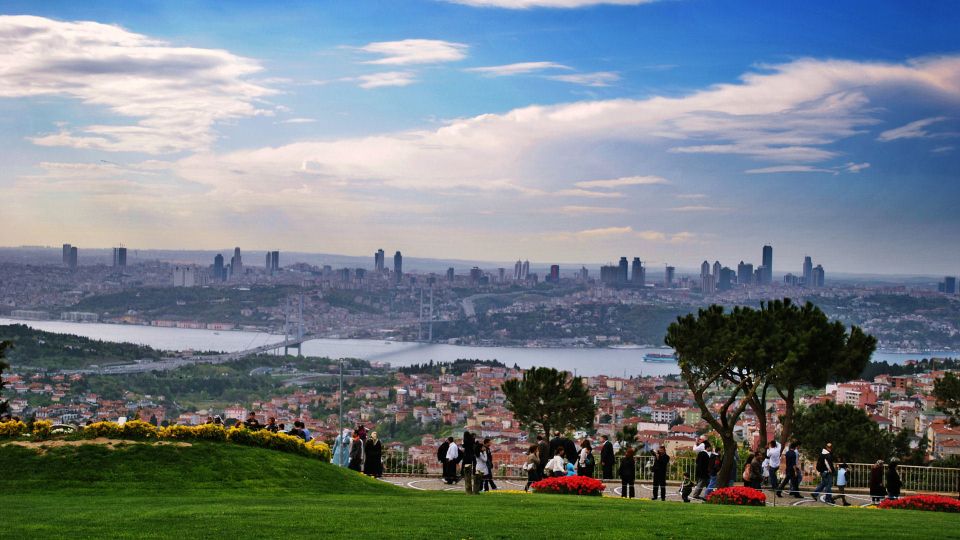 Istanbul: Bosphorus Boat Tour and Two Continents With Lunch - Inclusions