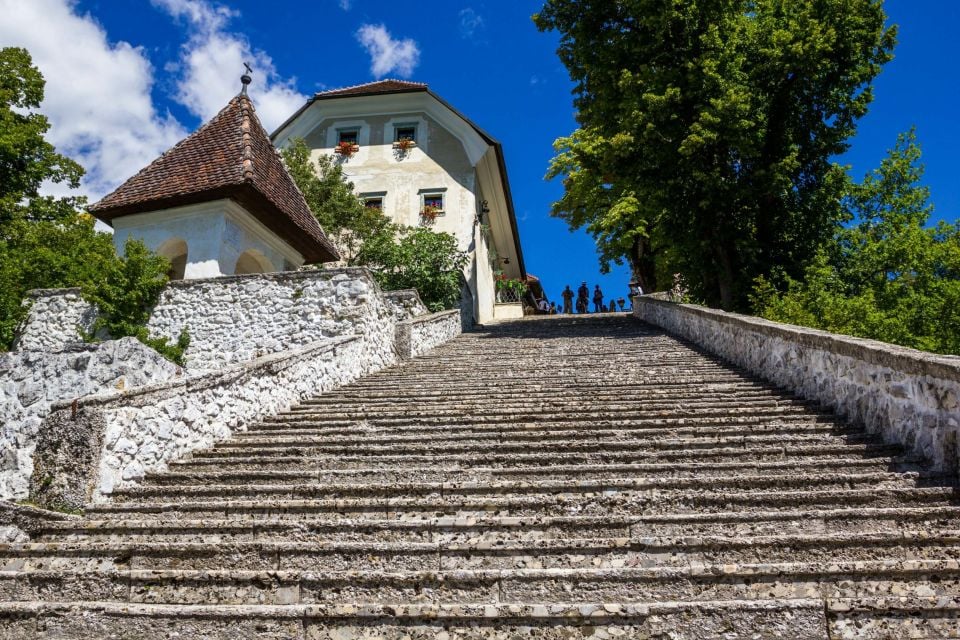 Ljubljana: Lake Bled Experience Small Group Half-Day Tour - Key Attractions