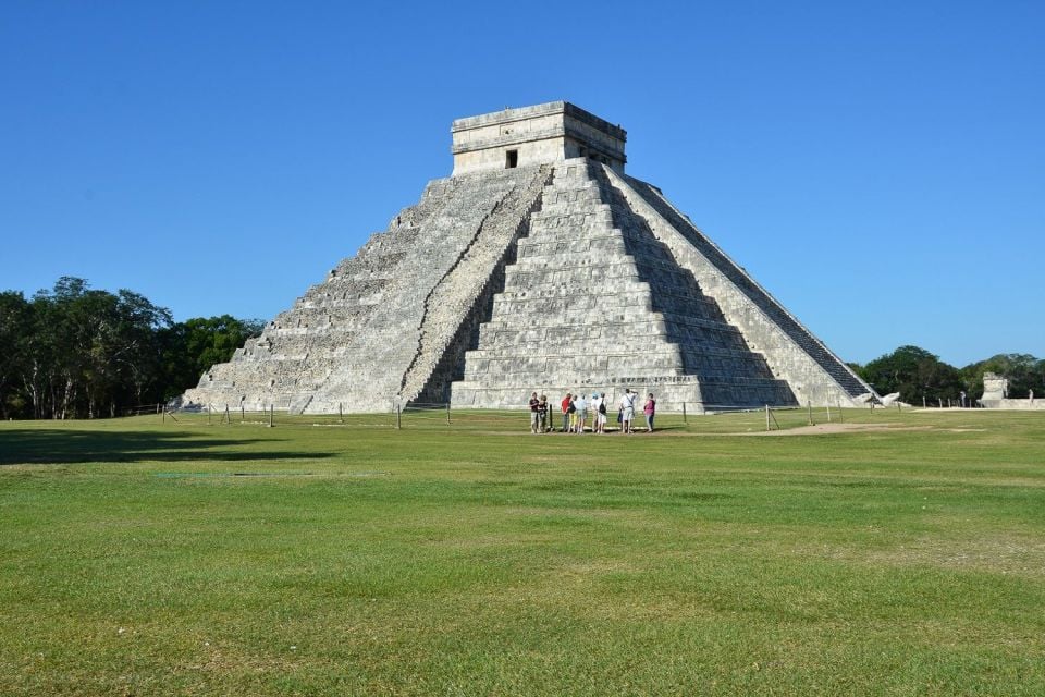Chichen Itza With Private Guide & Transportation - Guided Experience