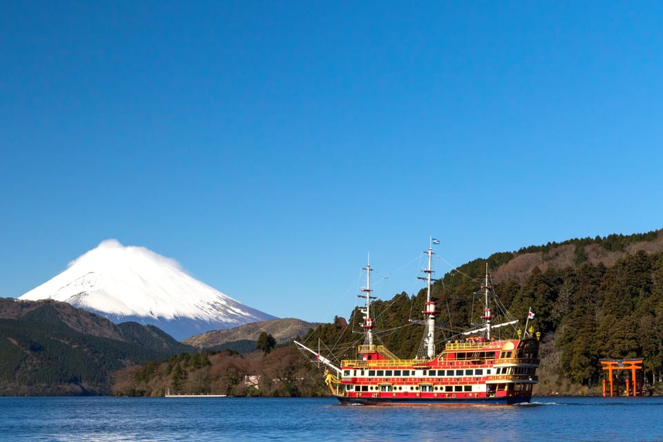 From Tokyo: The Perfect Hakone & Oshino Hakkai Day Trip - Hakone Ropeway