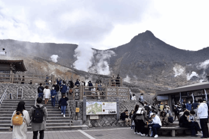 [INPUT TEXT TRANSLATED INTO ENGLISH]:【Muslim Friendly】 Hakone 1-Day Private Tour - Meeting Point Options