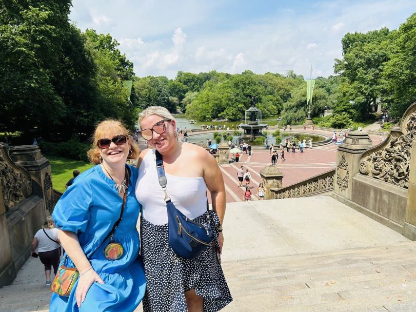 NYC: Central Park Celebrity Homes & Film Spots Pedicab Tour - Cozy Pedicab Ride Experience