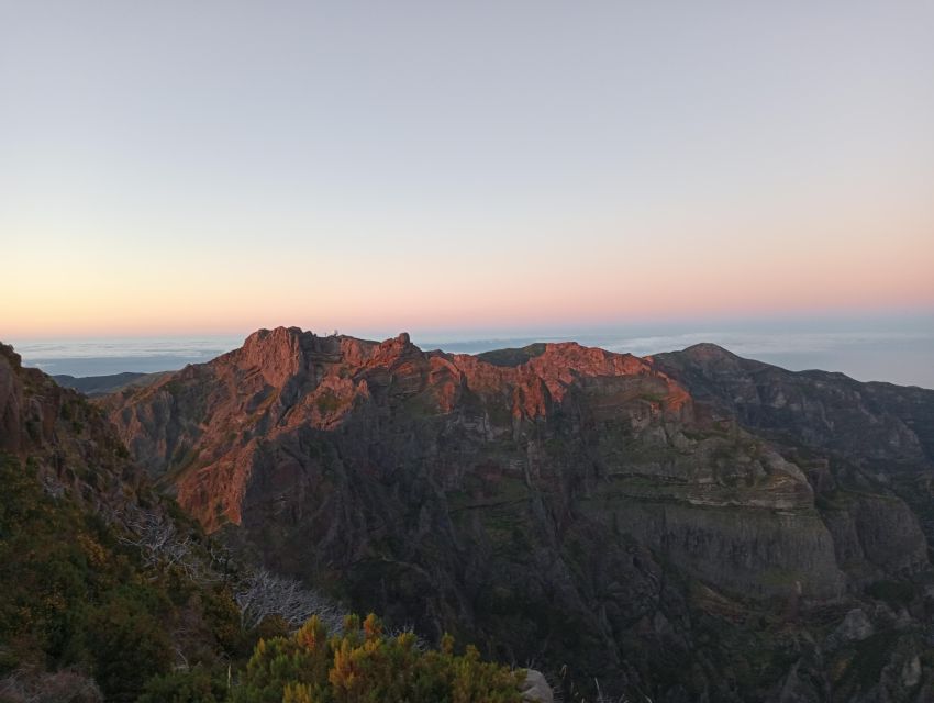 Sunrise at Pico Ruivo and Hike to Pico Do Areeiro
