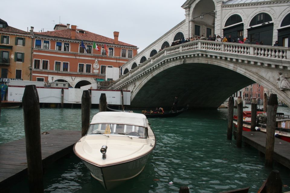 1-Hour Motor Boat Ride on Grand Canal - Booking and Pricing