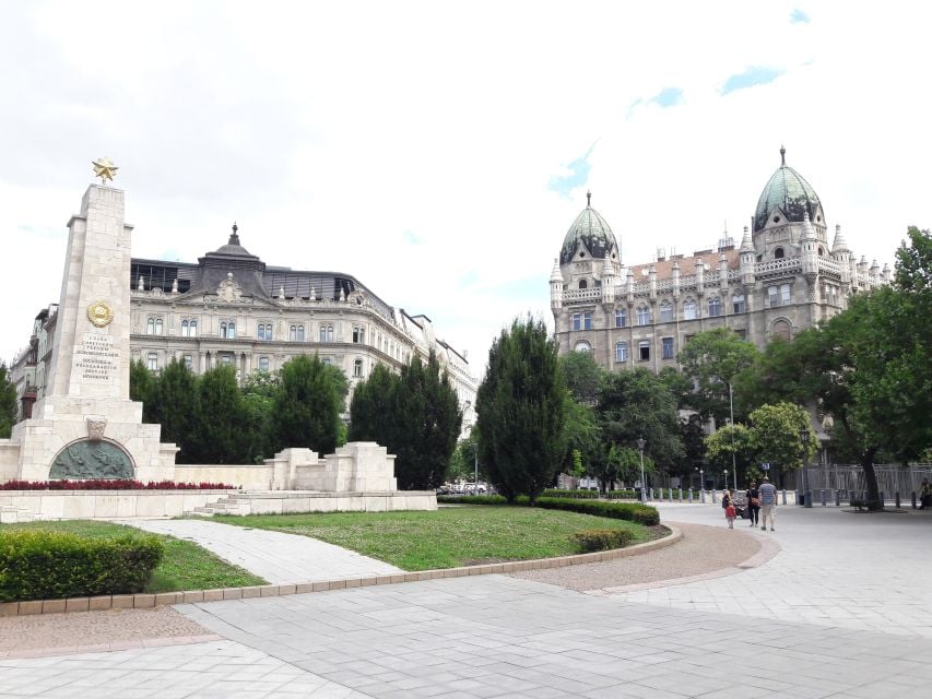 Budapest: City Center Walking Tour - Booking Information