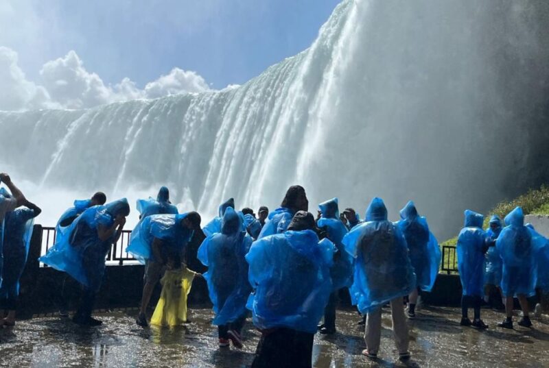 ⁠Toronto: All Inclusive Day and Evening Niagara Falls Tour - Important Information