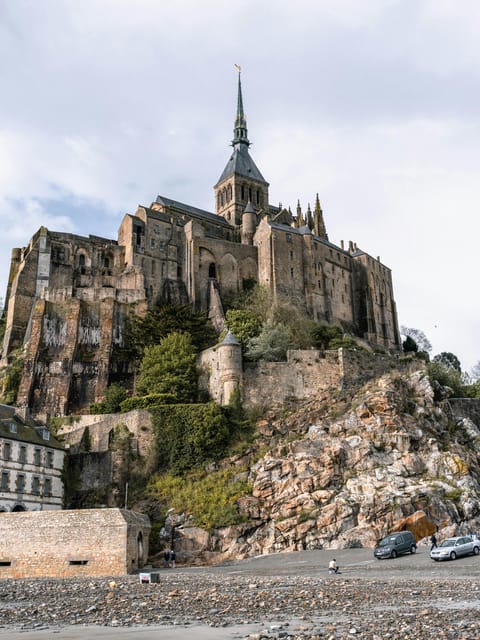 Mont Saint-Michel: Day Trip From Paris - Booking and Cancellation