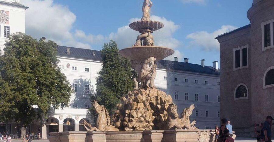 Salzburg: Private One-Way Transfer to Cesky Krumlov - Booking Information