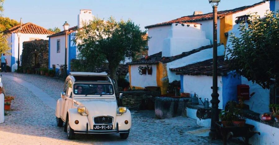 Sintra: Countryside Gastronomic Tour in a Vintage Car